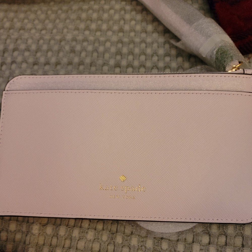 KATE SPADE 3D FLORA FLOWER MEDIUM L-ZIP WRISTLET PALE AMETHYST BNWT $179 - Picture 3 of 6